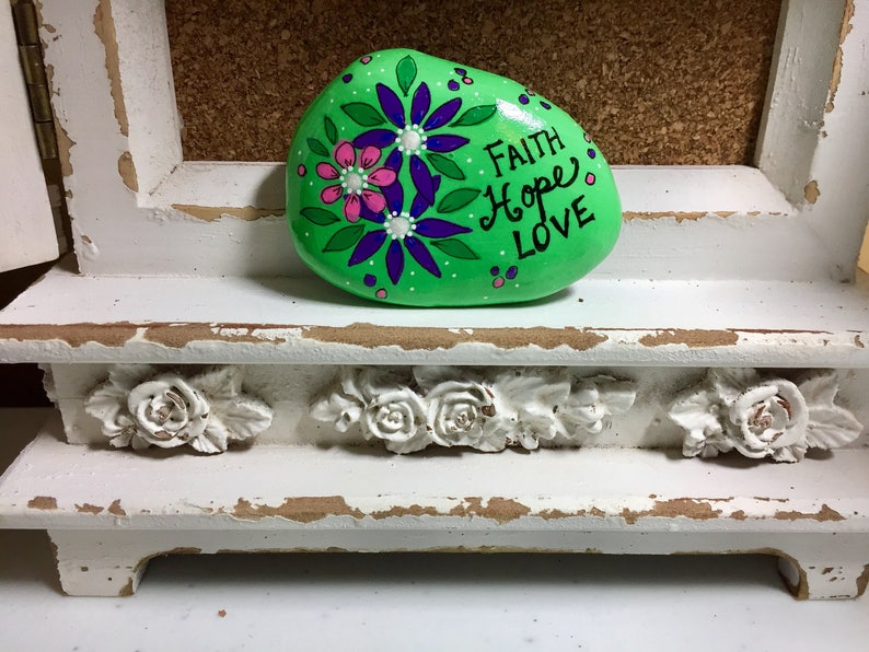 Encouragement rock, Faith Hope Love Painted Rock, Affirmation stones, Painted Daisies, Teacher gift, Christmas gift, Hand Painted Rock image 2