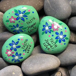 Encouragement rock, Faith Hope Love Painted Rock, Affirmation stones, Painted Daisies, Teacher gift, Christmas gift, Hand Painted Rock image 4