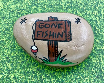 Father's Day Rock, Gone Fishing Rock, Father's Day Painted Stone, Father's day Gift, Father's Day Paperweight, Hand Painted Rock