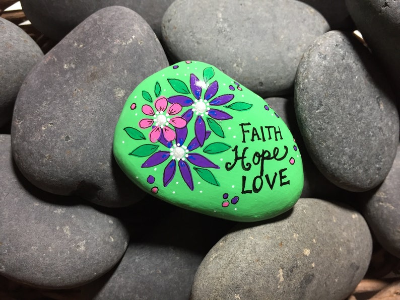 Encouragement rock, Faith Hope Love Painted Rock, Affirmation stones, Painted Daisies, Teacher gift, Christmas gift, Hand Painted Rock image 1