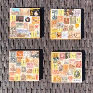 Juego de posavasos de azulejos con sellos postales usados y reciclados para 4 // Tema internacional amarillo y marrón