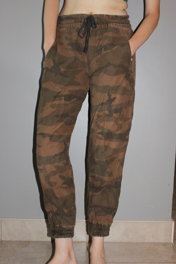 baggy camo jeans