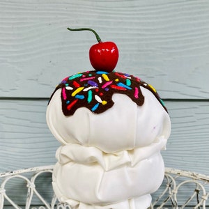 Faux Vanilla Ice Cream Cone, Ice Cream Prop, Party Decor, Summer Wreath Attachment, Photo Props, Fake Food, Fake Sweet, Ice Cream Cone