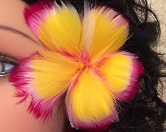 Plumeria Nui Delight Feather Flower Ear Pick,Tropical Feather Plumeria,Exotic Plumeria Flowers,Feather Flowers,Hawaiian Wear,Local Girl