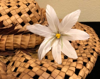 Tahitian Tiare Feather Flower Earpick,Tiare Flowers,Tahitian Flowers,Hawaiian Wear,Aloha Wear,Hair Trinkets,Real Feather Art,Hula Girl,Local