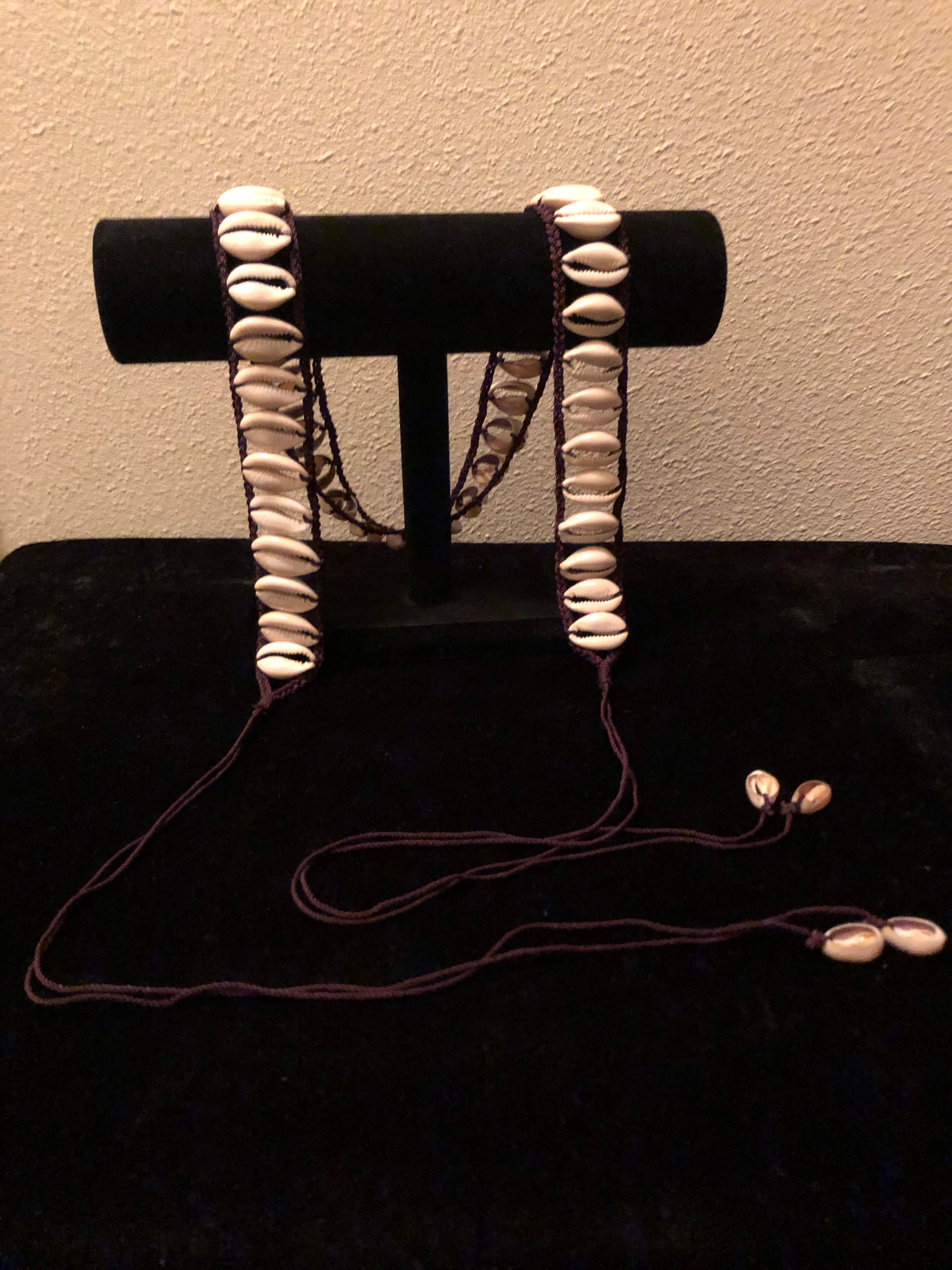 Handmade Maui Hawaii shell belt white leather il_fullxfull.2614717798_1hwc.jpg main image 2