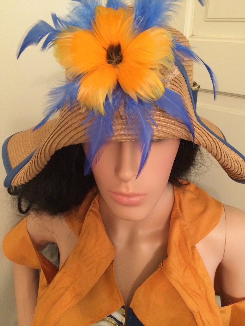 New Vintage Feather Flapper Hat,1920/'s Downton Abbey Feather Hat,Tan Cloche Hat,Vintage Fair Feather Hat,Antique Feather Hat,Feather Hat