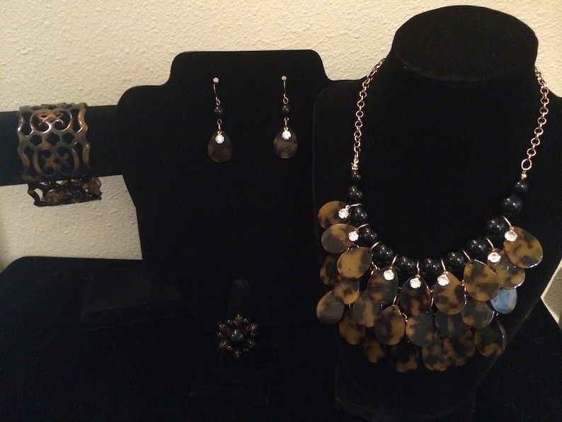 Natural Tortoise Shell Jewelry Set,Polynesian Jewelry Set,Custom Made Jewelry,Hand Made Jewelry,Hawaiian Jewelry,Tahitian Jewels New