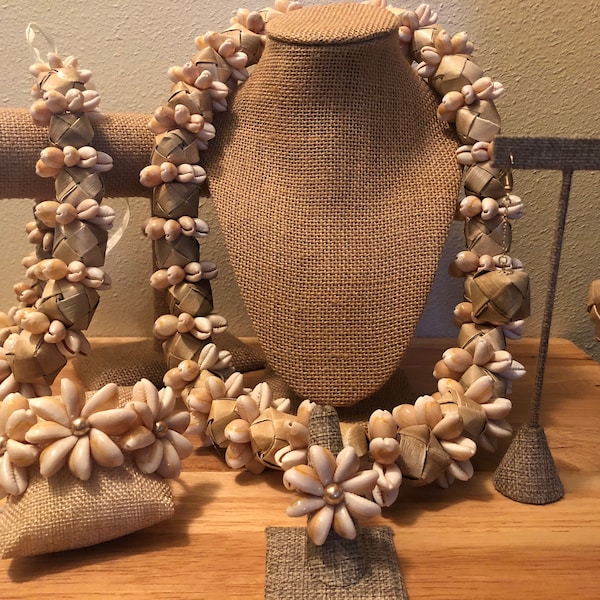 Chapeau Hawaïen Lauhala Taille L - Circonférence 22.5", Bord 3", état Parfait, Occasion