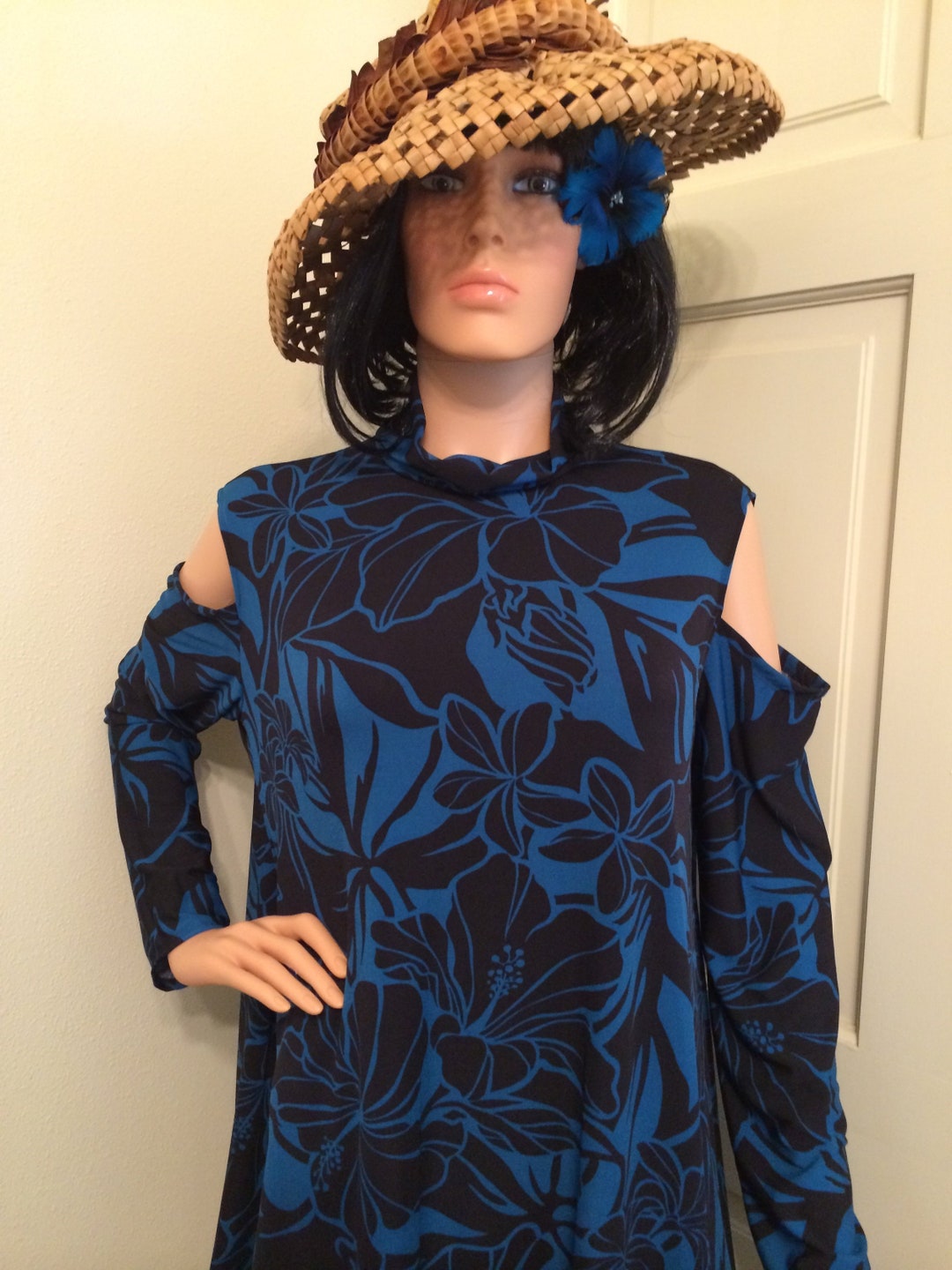 Short Knit Poly Spandex Hawaiian Dress main image 1