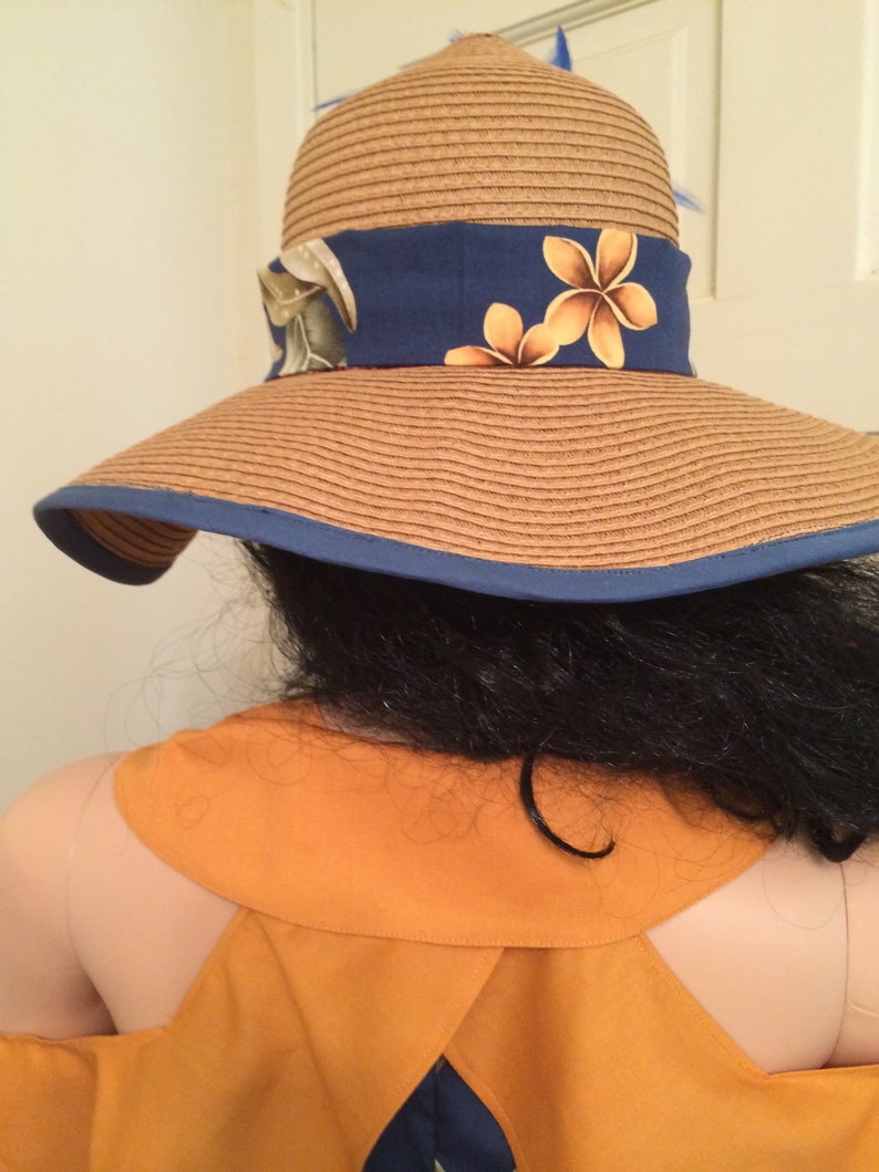 New Vintage Feather Flapper Hat,1920/'s Downton Abbey Feather Hat,Tan Cloche Hat,Vintage Fair Feather Hat,Antique Feather Hat,Feather Hat