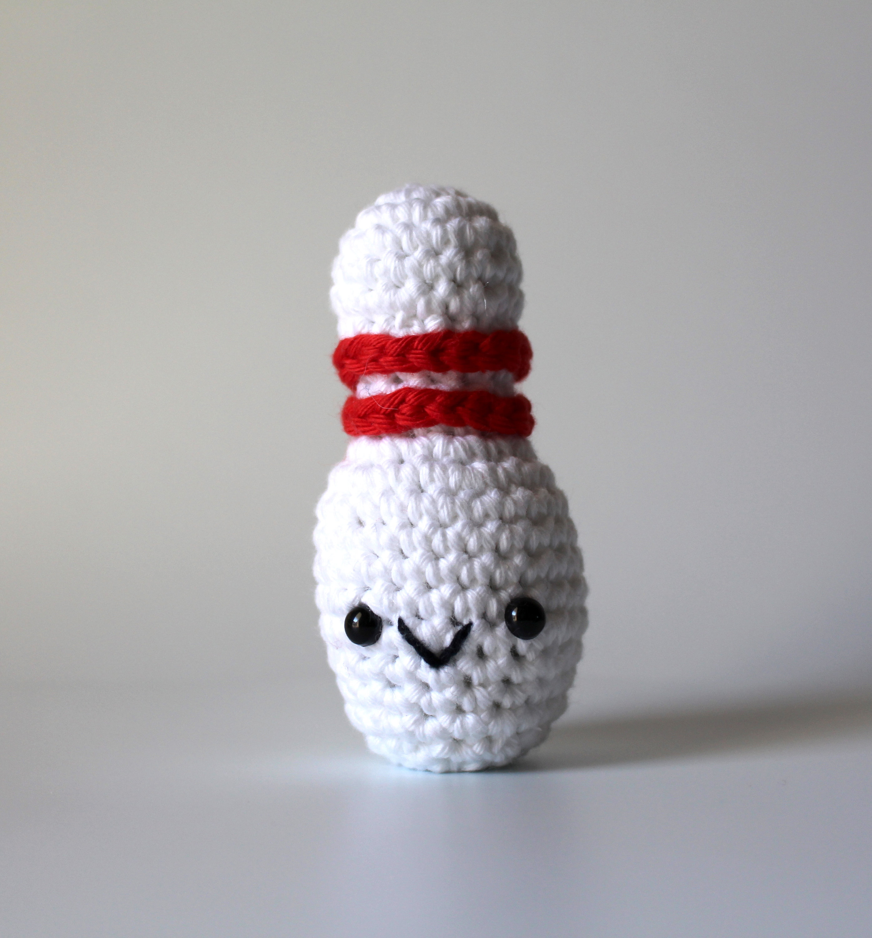 Bowling Pin Keychain, Crochet Bowling Pin, Made to Order Bowling