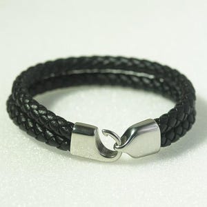 Men&#39;s double braided leather bracelet, stainless steel clasp, made to size, black or brown, gift for him