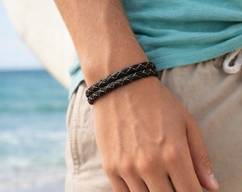 Braided Cork Bracelet for man- Customizable Size, Brown/Black wristband for men. Vegan jewelry ideal gift for your boyfriend