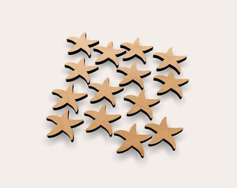 Pode incluir: Quinze estrelas do mar de madeira, castanho claro com contorno preto, dispostas num padrão retangular sobre um fundo neutro. Elementos decorativos ideais para projetos de artesanato e decoração.