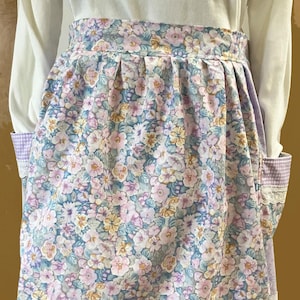 Plus Size Lavender Floral and Purple Gingham Waist Half Apron