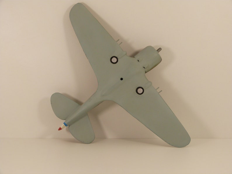 Massief houten vliegtuigmodel handgemaakt en geschilderd Curtiss H 75 A Ech 1/48 Slag om Frankrijk mei-juni 1940 afbeelding 3