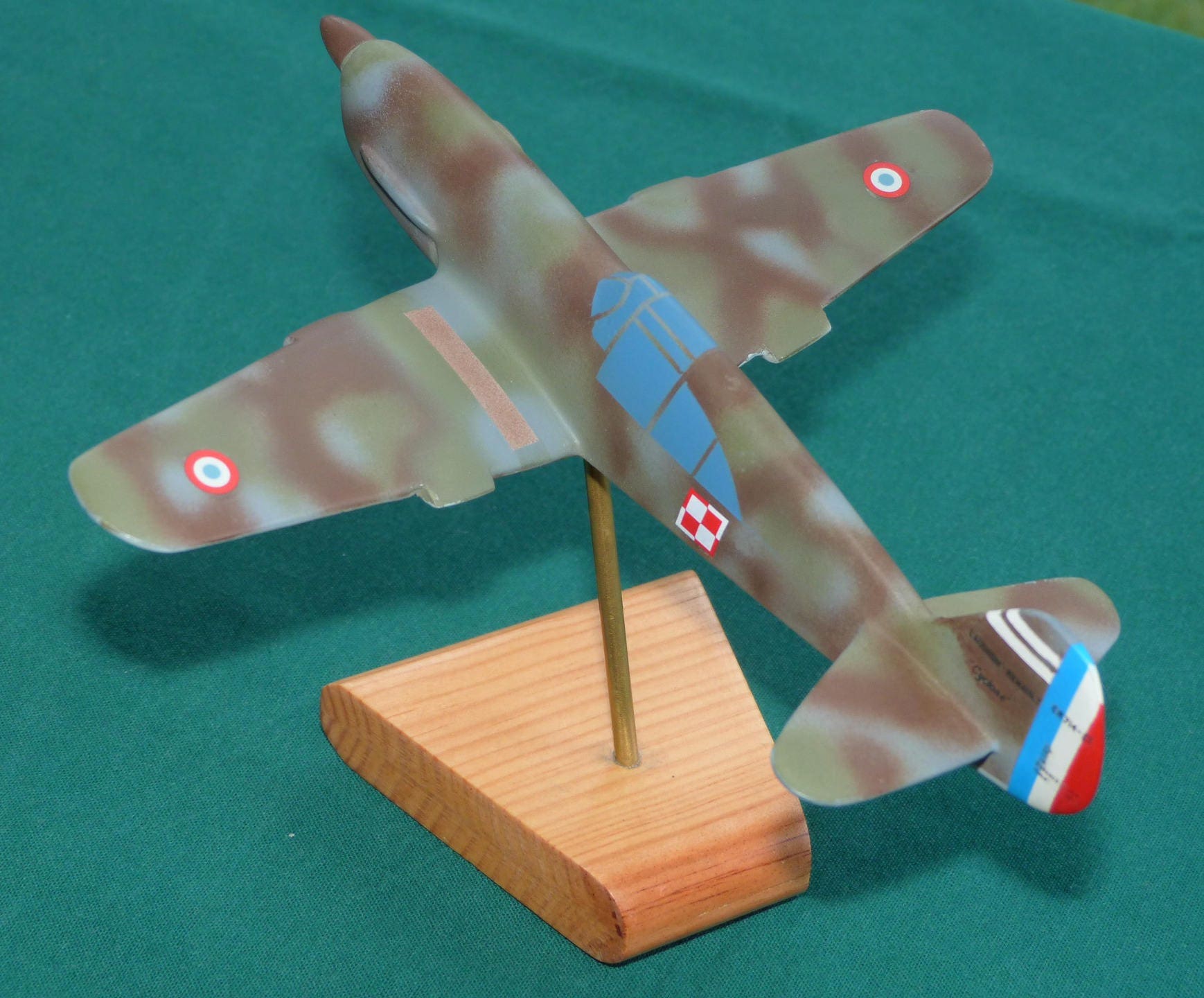 Maquette Avion en Bois Massif Décoration Française Caudron Cr714 Ech 1/48 Bataille de France Mai-Jui