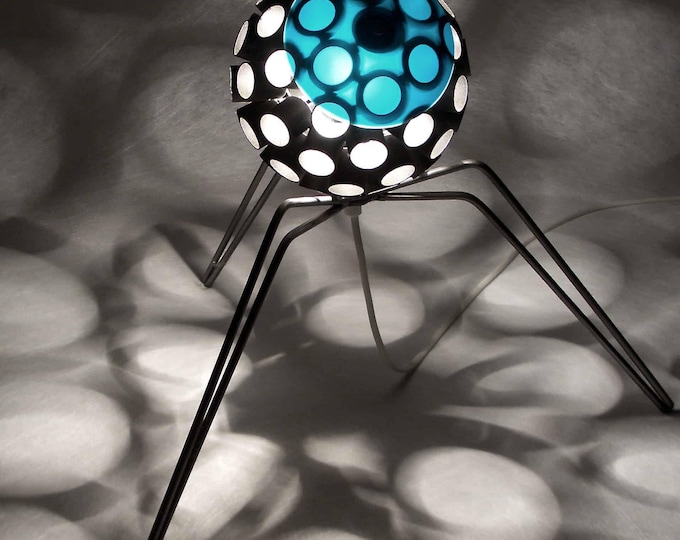 Indoor Virus Light Tribond big - Diameter 17cm - modern interior ornament