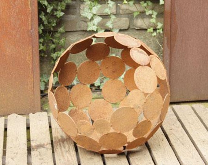 Fireplace/Decoration - "Rusty Ball" D40cm - Modern Outdoor Ornament