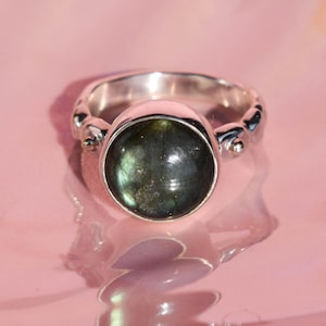 Labradorite ring - big stone ring