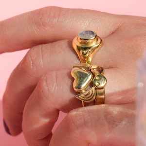 Moonstone ring - signet gemstone ring
