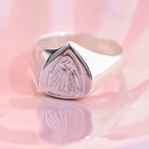 Signet moon ring silver solid ring image 6