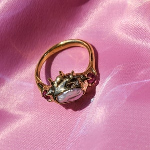 Raw irregular pearl and pink tourmaline ring in gold or silver tone image 10