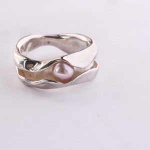 Pink pearl sterling silver ring image 5