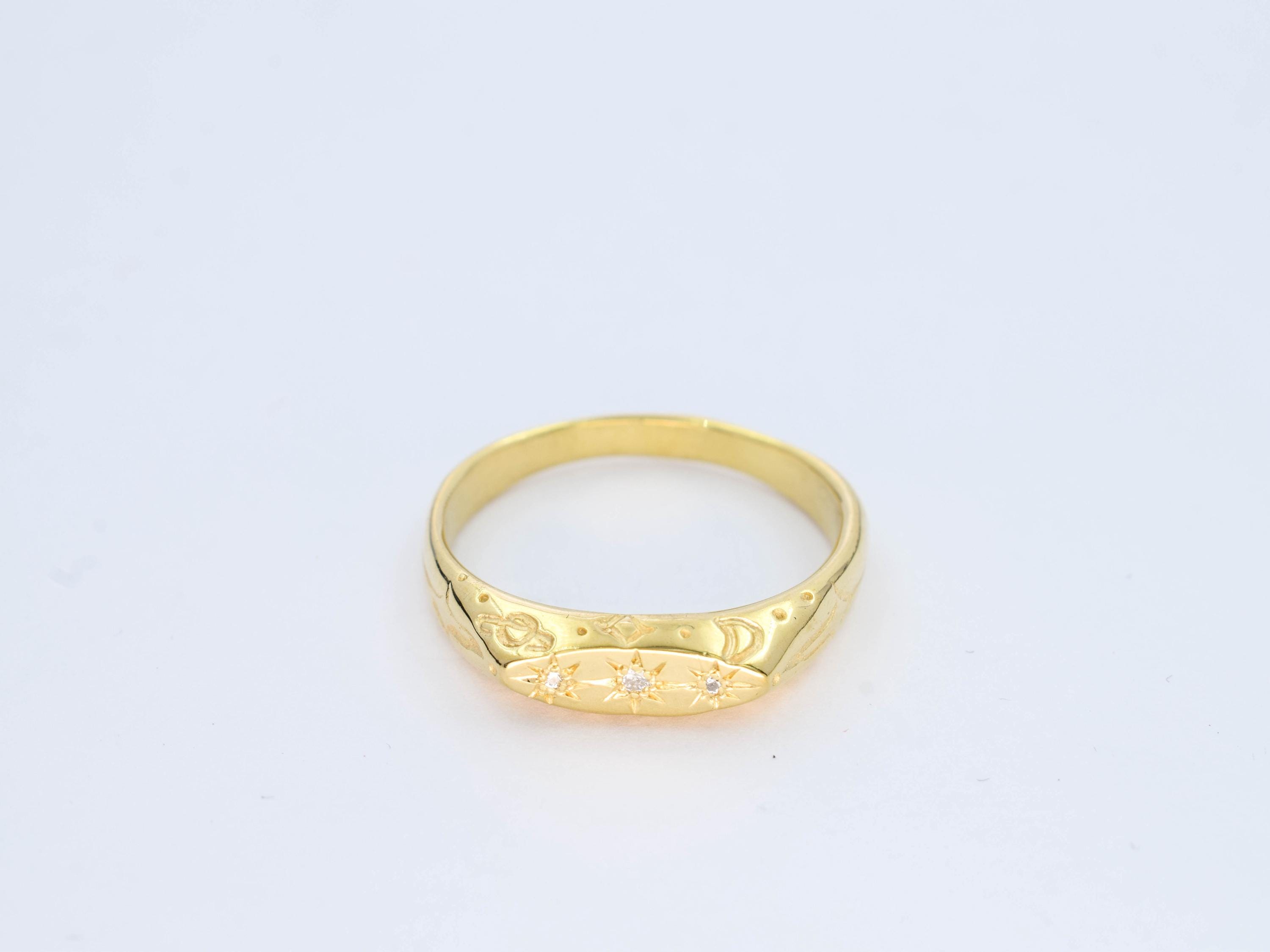 Gold ring with clear crystals - stars ring - starburst ring