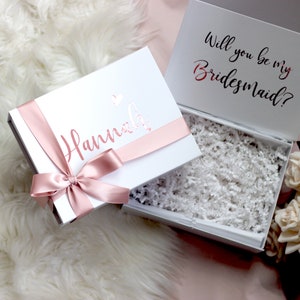 Maid of Honour Gift Box-Will You Be My Maid of Honour Gift-Personalised Bridesmaid Gift Box-Gift for Maids of Honour, Flower Girl Gift Box