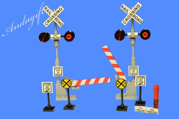 lego railroad crossing