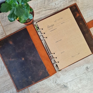 Personlig receptbok, present till en personlig kokbok i läder, receptdagbok för familjen, matlagningspresent till mamma, unik kökspresent, födelsedagspresentidé