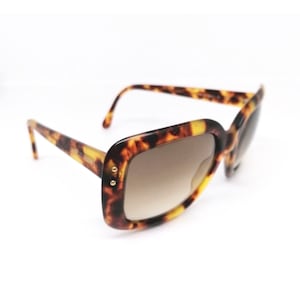 Giorgio Armani vintage sunglasses rare female square tortoise spotted frame Giorgio 902 Migos Rihanna 90s
