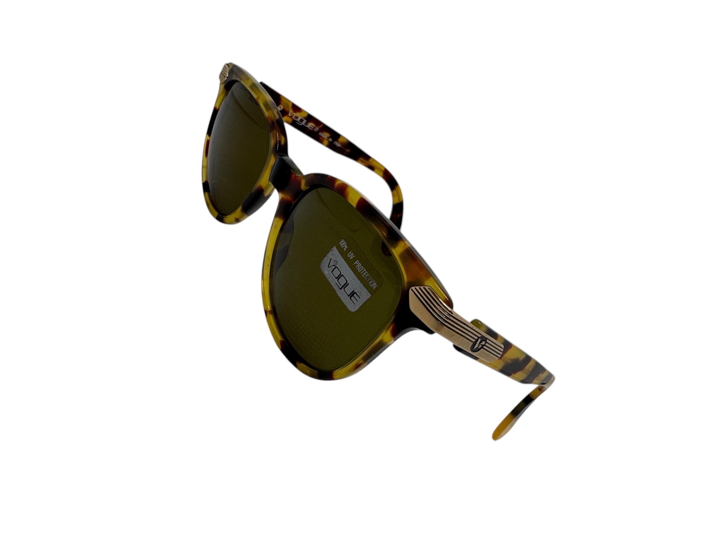 Vogue Vintage Tortoise Shell Sunglasses Made in Italy Vogue VO 3473S 685S 13 – Vintage Frames Company main image 4