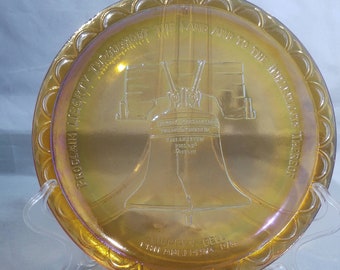 Indiana Glass Plaque américaine du bicentenaire Liberty Bell Gold Iridesecent
