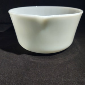 Fire King  Mixing bowl