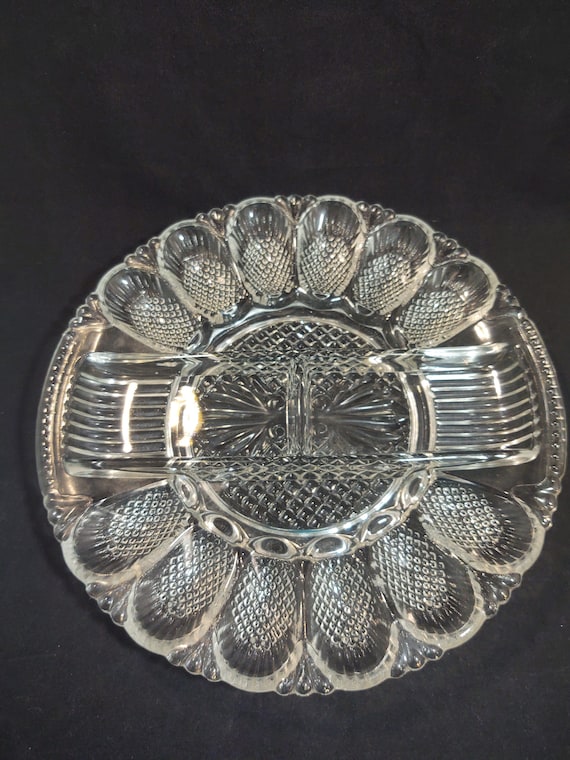 Vintage LE Smith Glass Deviled Egg Server Heritage 567 in Clear - Etsy