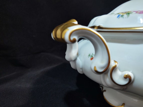 Hutschenreuther 中型白色ボウル 5個セット Hutschenreuther 中型白色ボウル 5個セット Hutschenreuther
