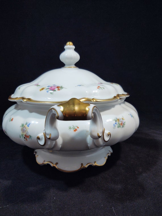 Hutschenreuther Selb Bone China Mayfair 7619 White Covered