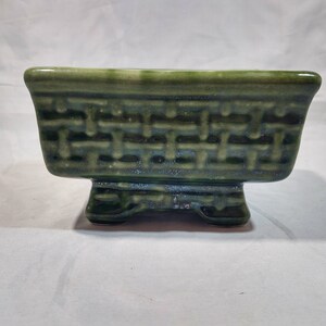 Vintage Footed  Basket Weave Planter in Green
