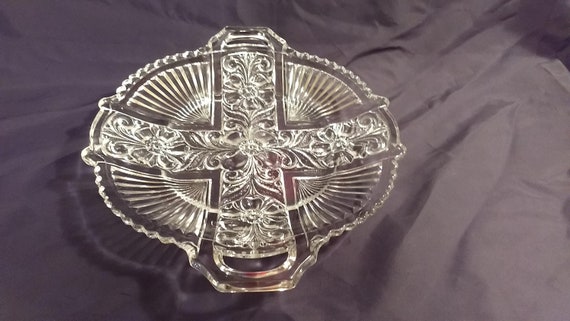 2-Handled Plate Indiana Glass Killarney Clear Glass 2-Handled Plate Indiana Glass Killarney Clear Glass