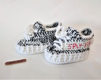 yeezy baby slippers