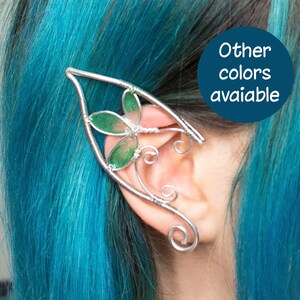 Indil earcuff, Elven earrings in silver wire and green leaves, Costumes, themed weddings, Elven queen, Fantasy earrings