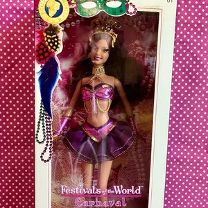 Barbie articulada con pestañas shop