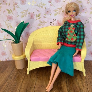 Muebles para barbie con material reciclado sale