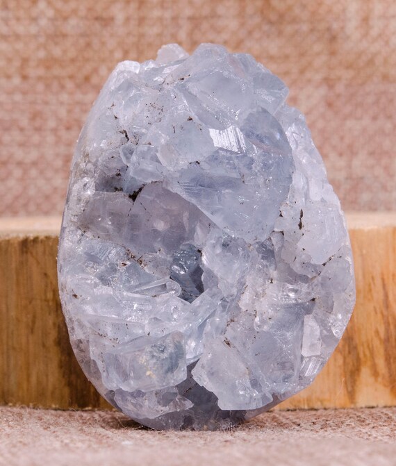 Celestite Geode Crystal Cluster Natural Raw Gemstone Crystal Grids-Quartz Points-Heart Shaped-Quartz Geode Gift-Decor-Chakra/&Reiki-Healing