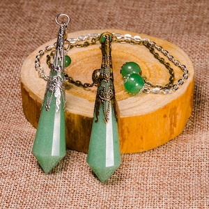 Grüne Aventurin Kristall Pendel, Chakra Kristall Pendel, Dowsing Werkzeug, Geschenk-Box, Geburtstagsgeschenk, Heilung Dowsing Energie Balancing, Halskette