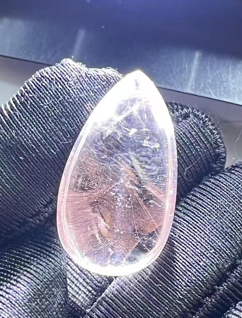 Natural Clear Quartz Crystal with inclusions of Lots of Reflective Red Needles,Red Angel Feather,Teardrop Crystal Pendant,Healing-SD