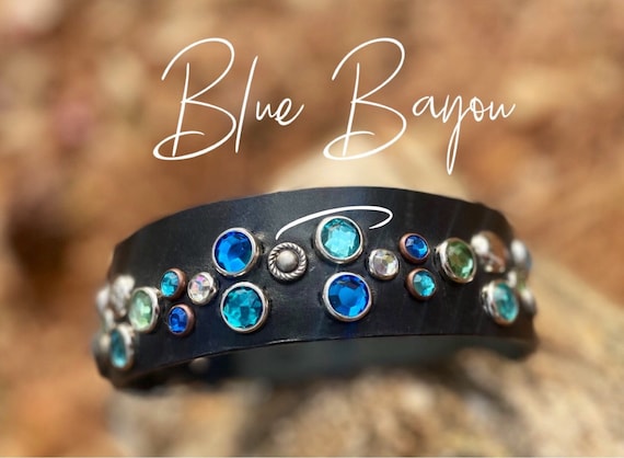 Gemstone deals dog collars